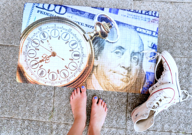 Multifunkční kobereček - Time is money, 45x75 cm