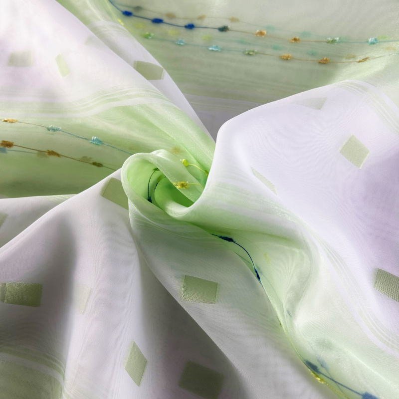 Ervi voálová látka /záclona  960-01 zelená