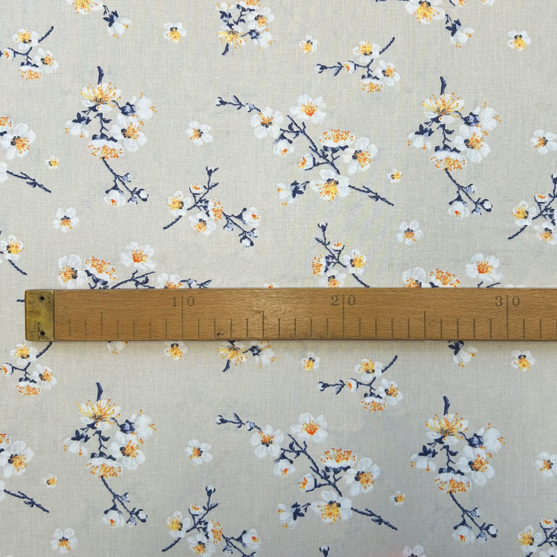 Ervi Bavlněná látka/plátno š.240cm -  Třešňový květ na béžovém  - 25732-16