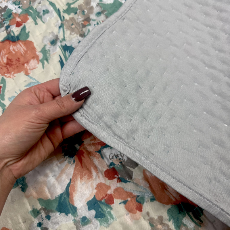 Přehoz oboustranný Colore - Květy /šedý