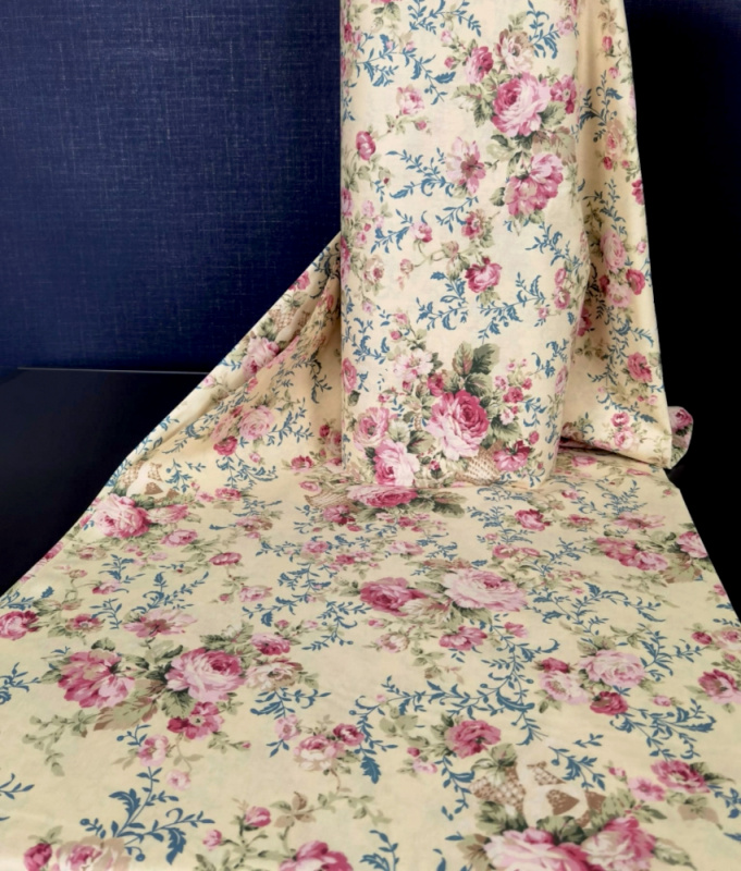 Ervi Bavlněná látka/plátno š.240cm - Růže na žlutém č.18822-2, metráž