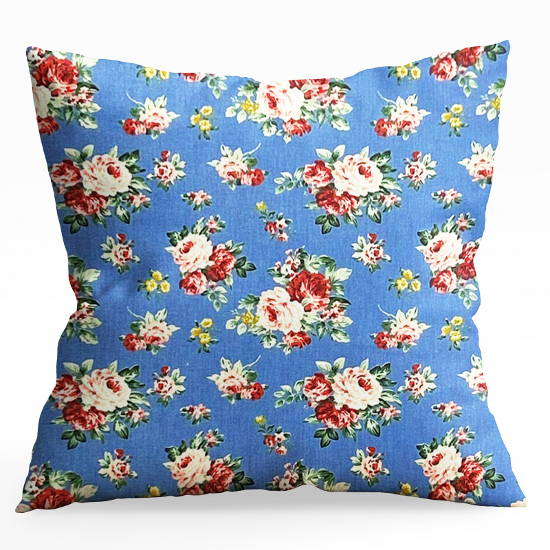 Ervi povlak na polštář - růžičky na modrém