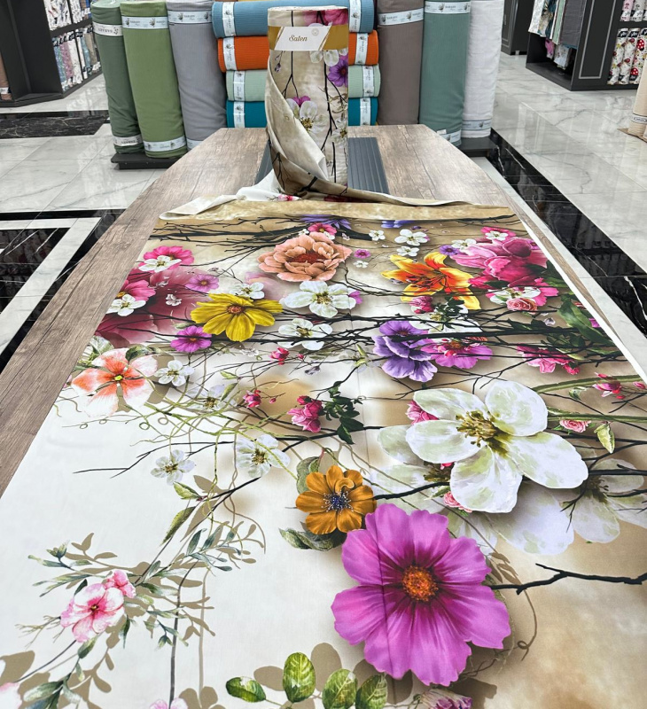 Ervi Saténové prostěradlo - Exotické květy