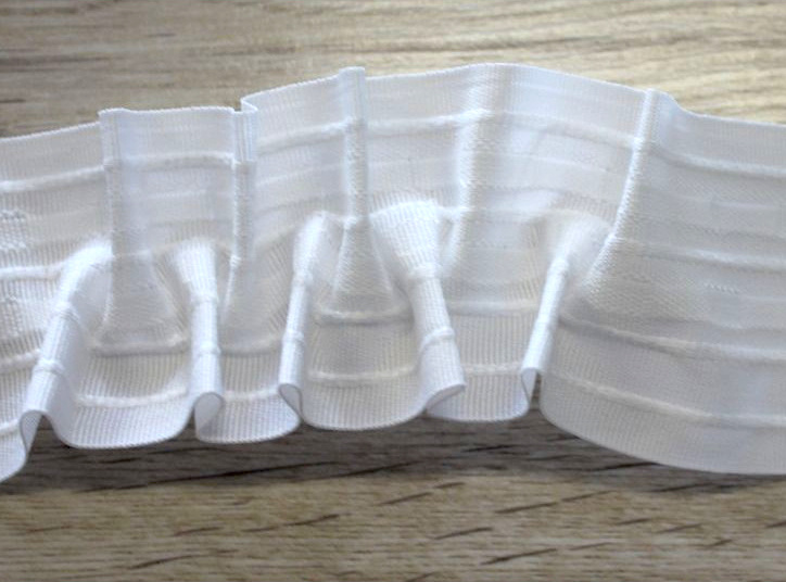 Řasící páska bílá 60mm