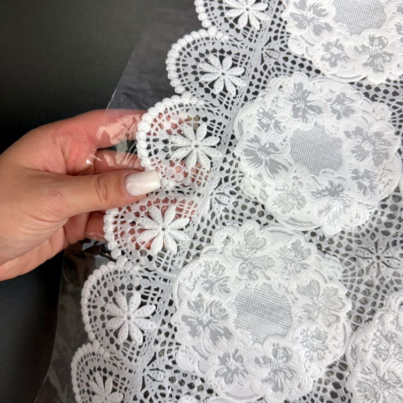 Ubrus PVC Easy Lace- krajkový - 3145 D, role 132cmx22m