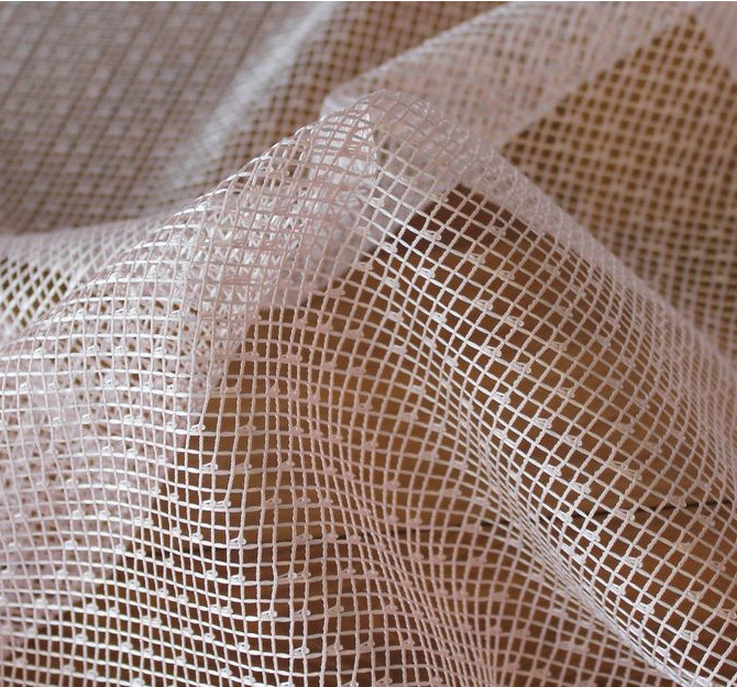 Záclona siťova 3000 růžová, metráž