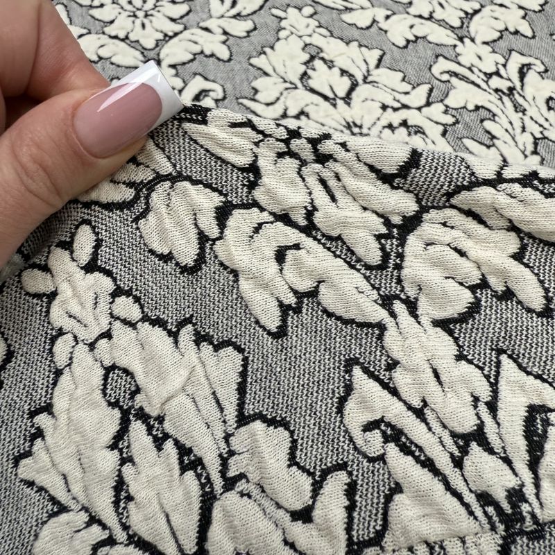 Napínací potah na třímístnou pohovku Baroko- šedý