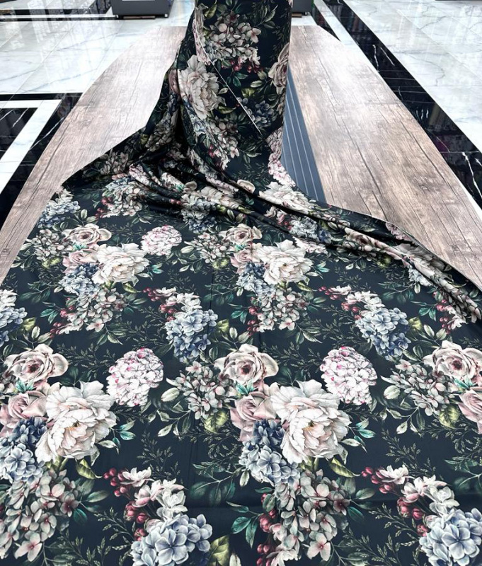 Ervi Bavlněná Satenová látka/plátno š.240cm Květinový sen - 64, metráž