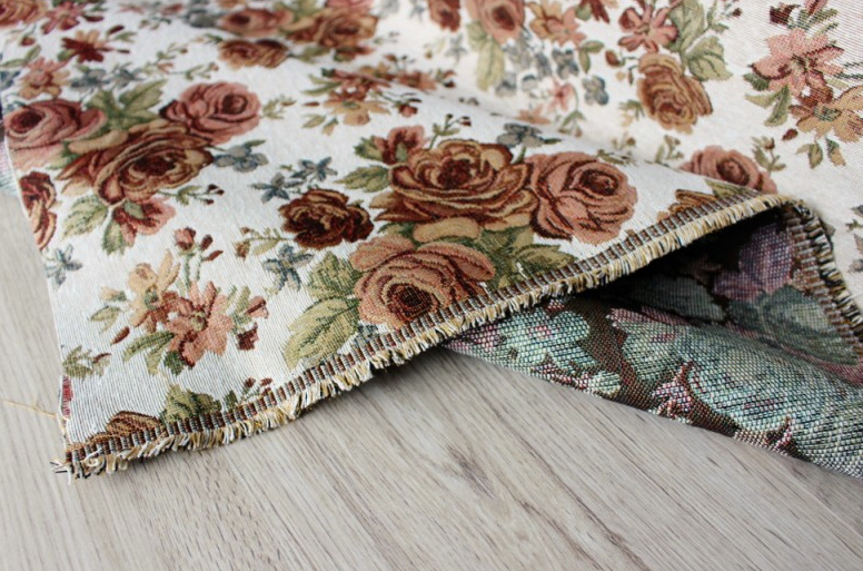 Ervi gobelínový závěs - Gold plus růže hořčice - kopie