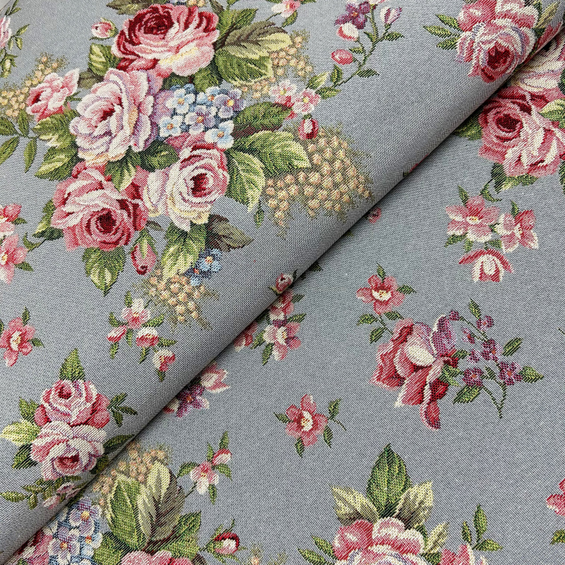 Ervi Gobelínový  přehoz na sedačku/postel - Jemné růže na šedo-modrém