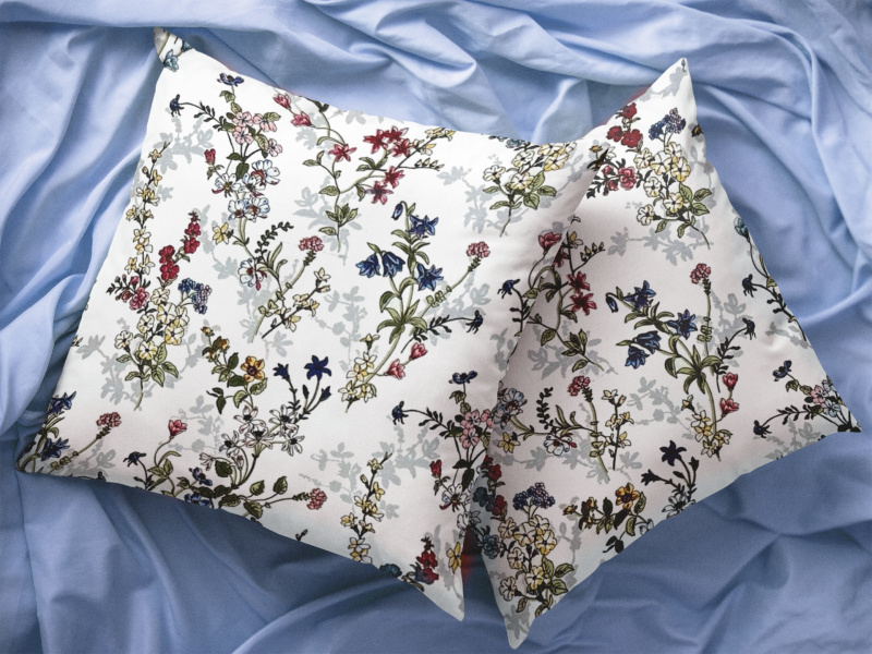 Ervi povlak na polštář Bavlněný - malované luční květiny na bílém 2